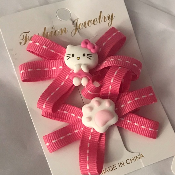 🌸New🌸Hello Kitty Hair-bow Clips🌸 - Picture 1 of 1